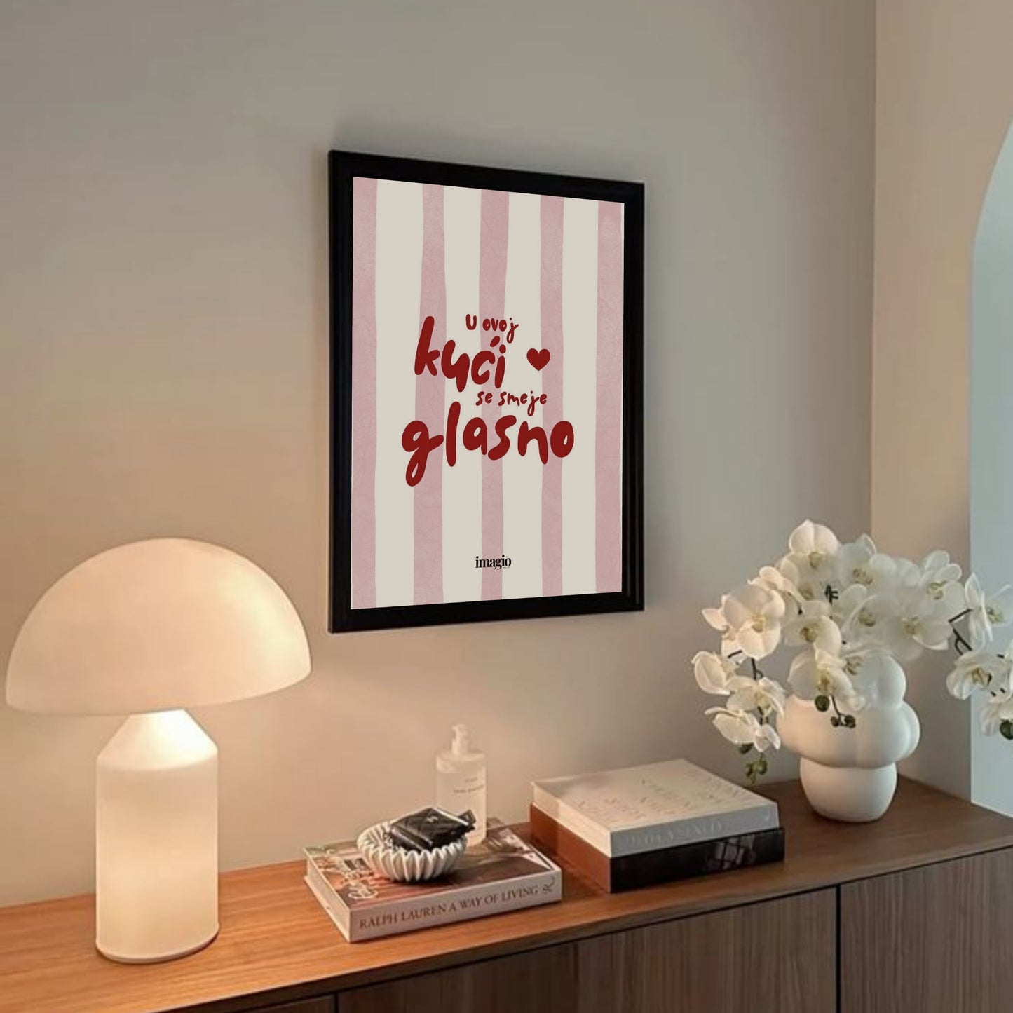 Color Pop Art Poster - U ovoj kući se smeje glasno.