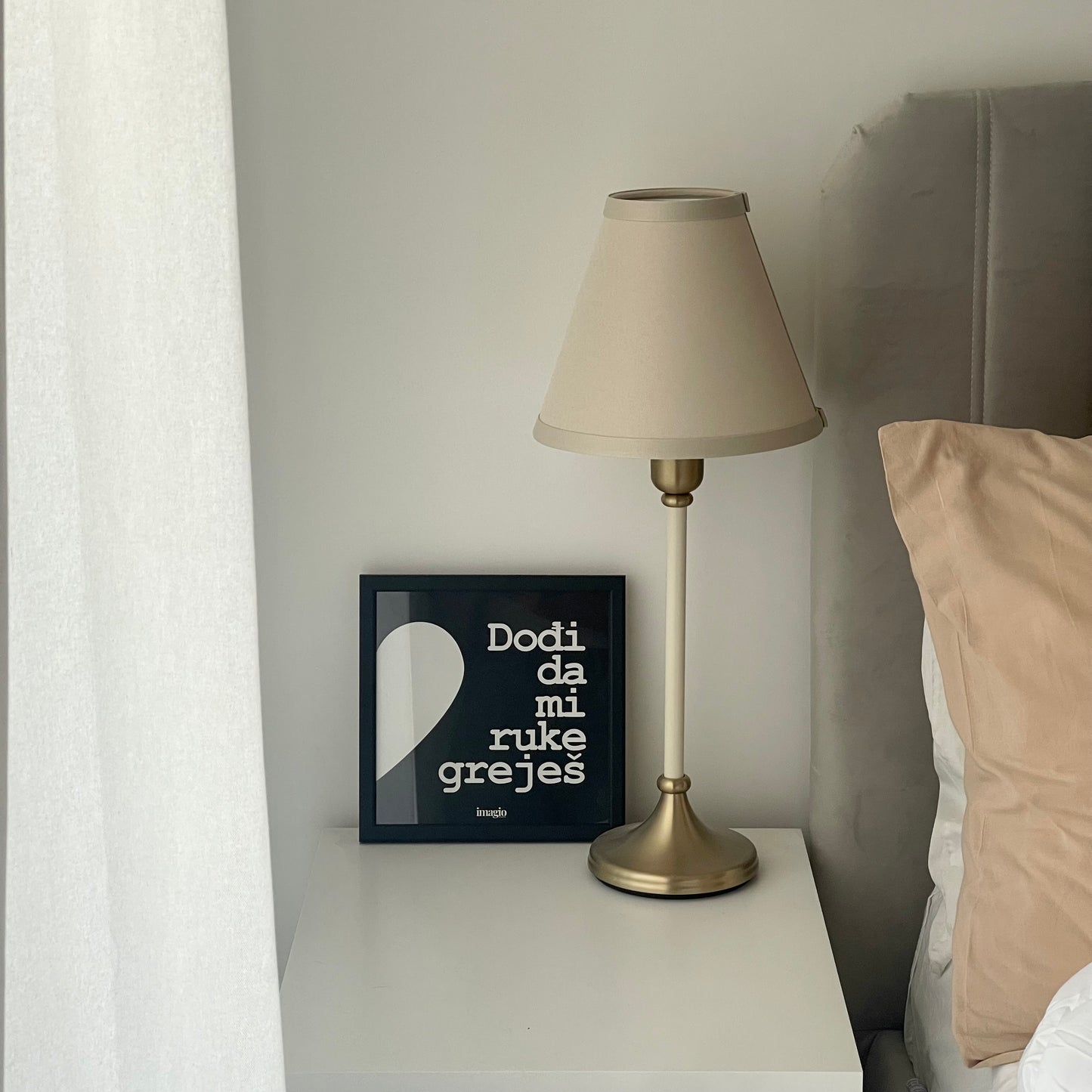 Miniature Black Edition - Dođi da mi ruke greješ