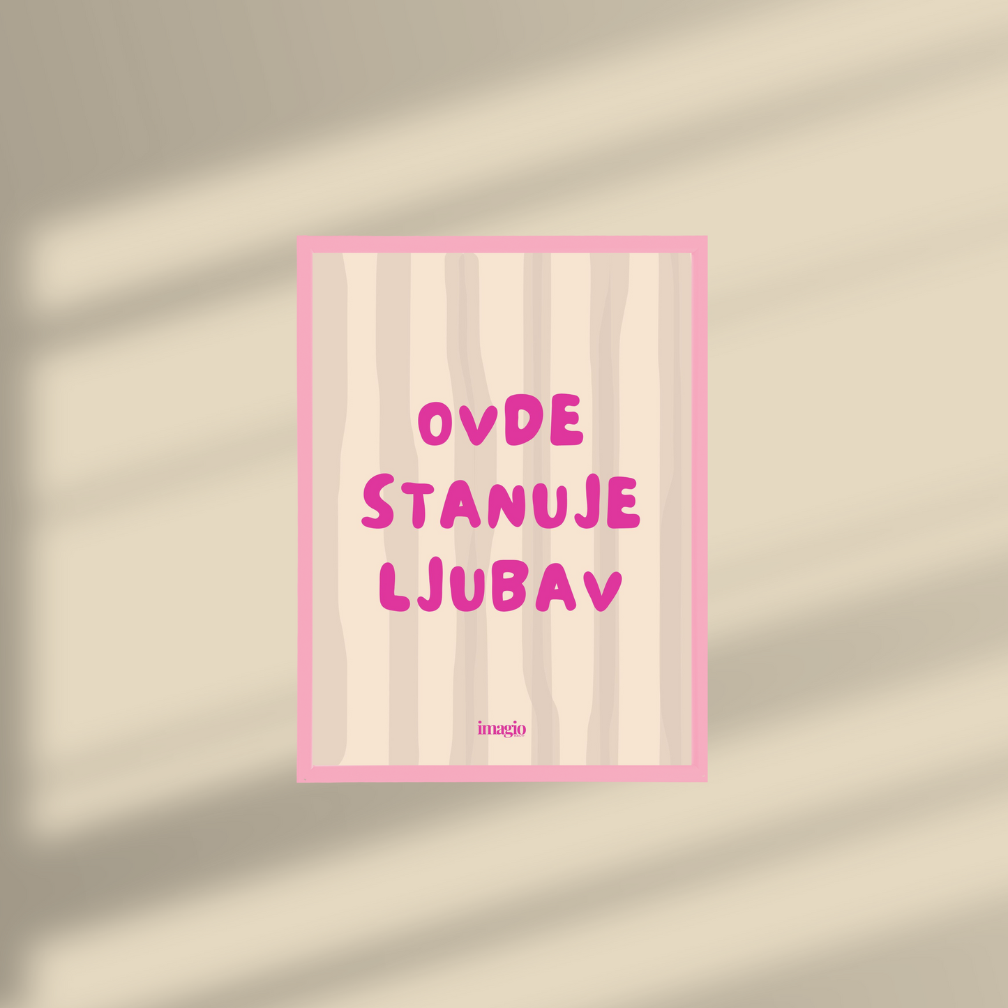 Framed Art - Ovde stanuje ljubav - 32x42 cm Pink