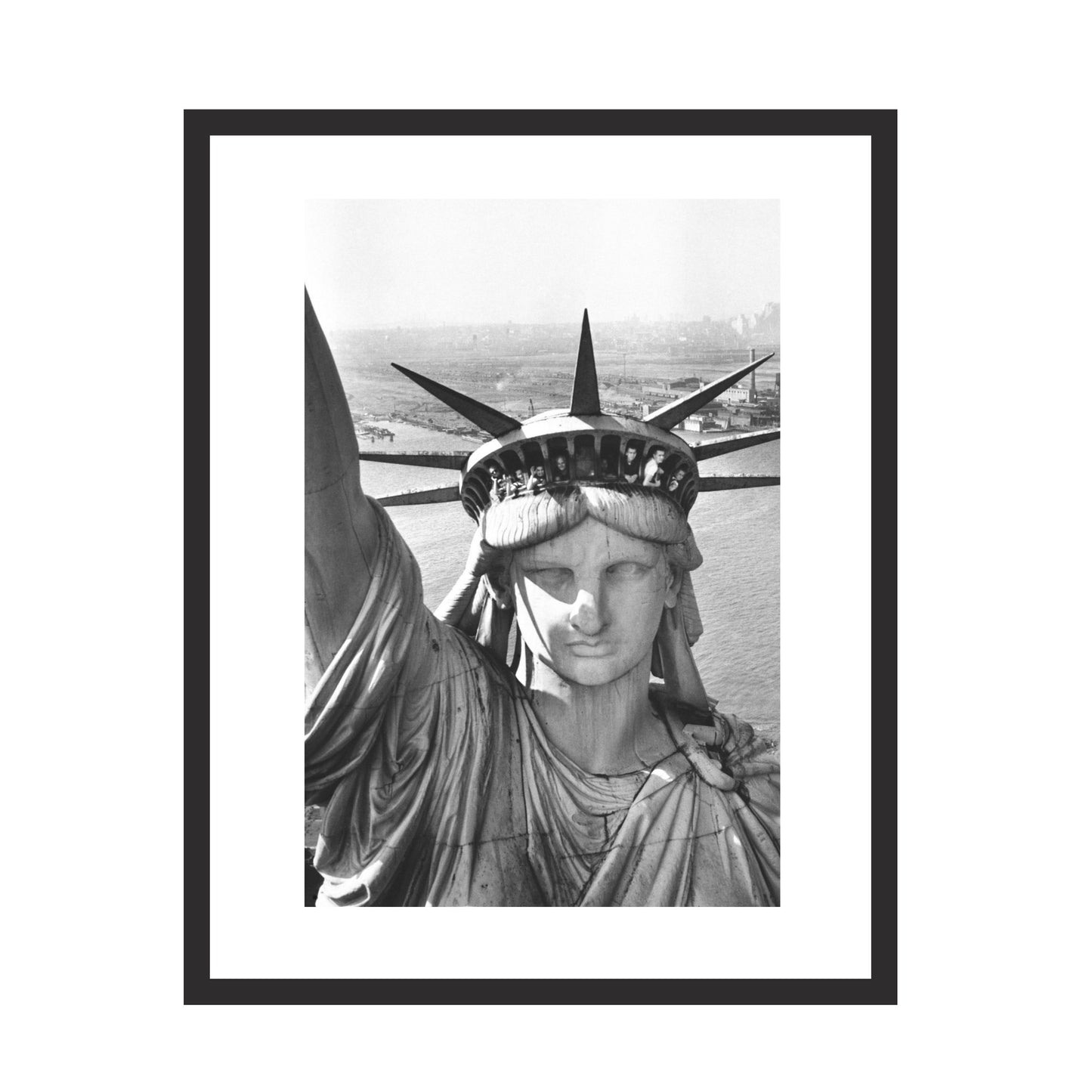 Liberty’s Crown (1952) - Framed Art - Multiframe