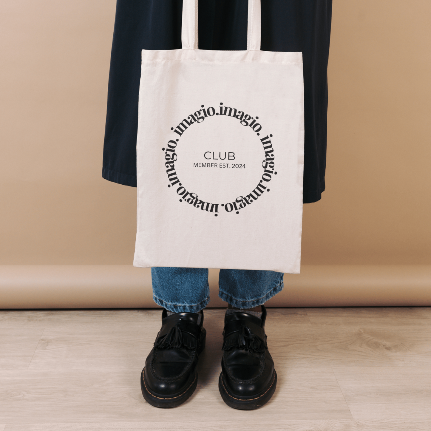 Tote: Imagio Club