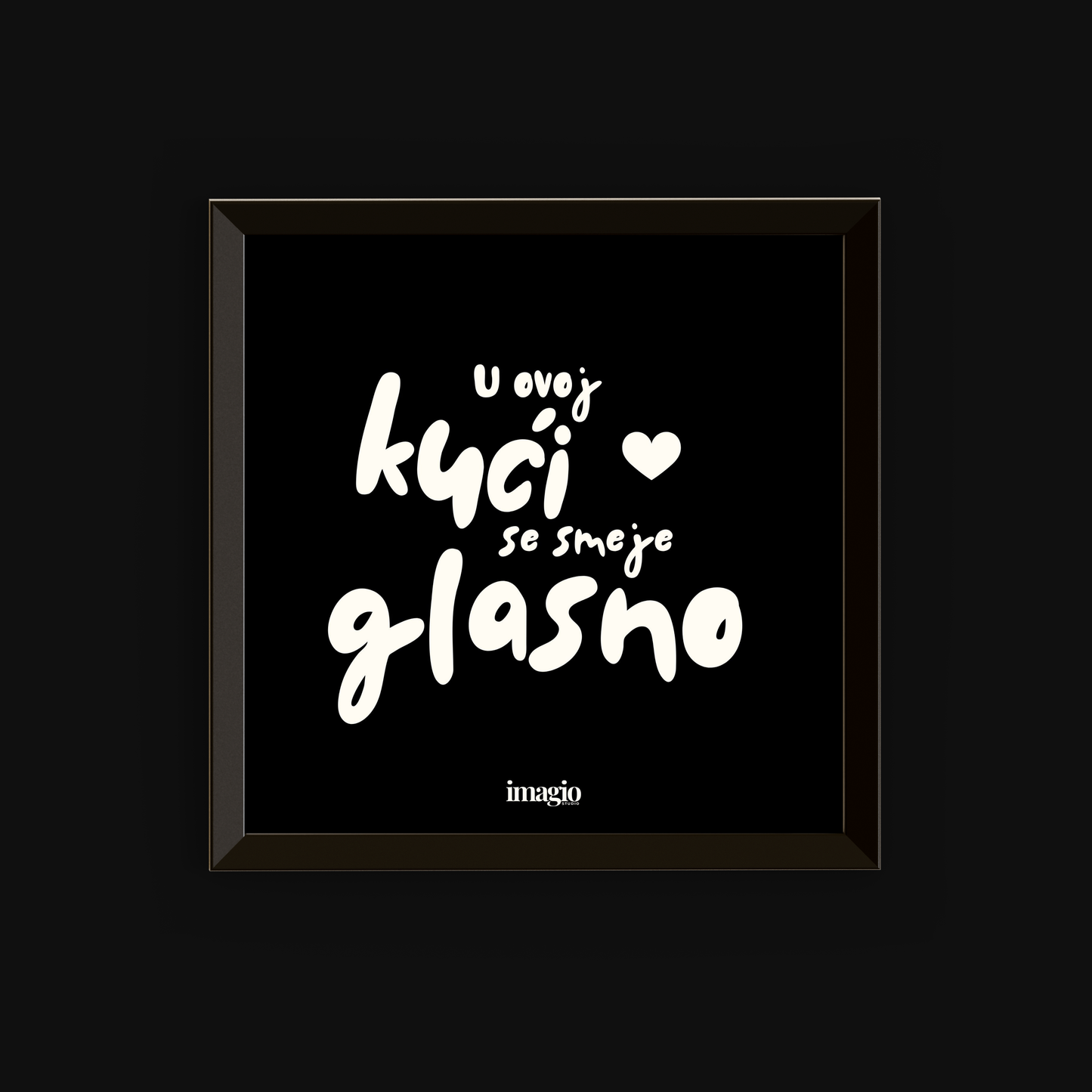 Minijatura Black Edition - U ovoj kući se smeje glasno