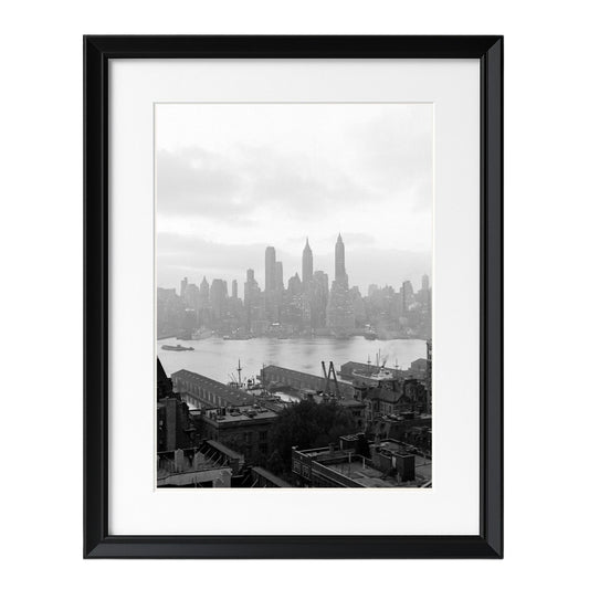 New York City Skyline - Framed Art - Multiframe